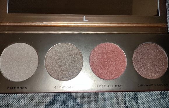 Lauralee Los Angeles - Picture 2 of 3